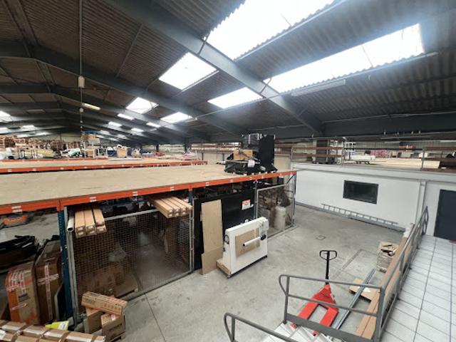Local Commercial vente à Nantes, Les Sorinières