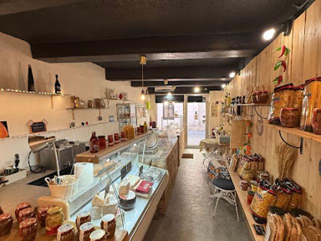 Local Commercial vente à Marseille, Allauch
