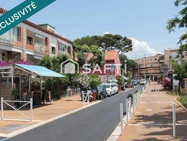 Local Commercial vente à Arrondissement de Toulon, Saint-cyr-sur-mer