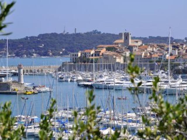 Local Commercial vente à Grasse, Antibes