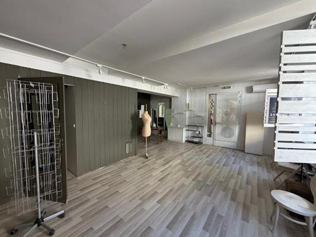 Local Commercial vente à Mont-de-Marsan, Eugénie-les-bains