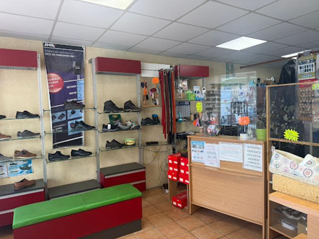 Local Commercial vente à Périgueux, Mussidan