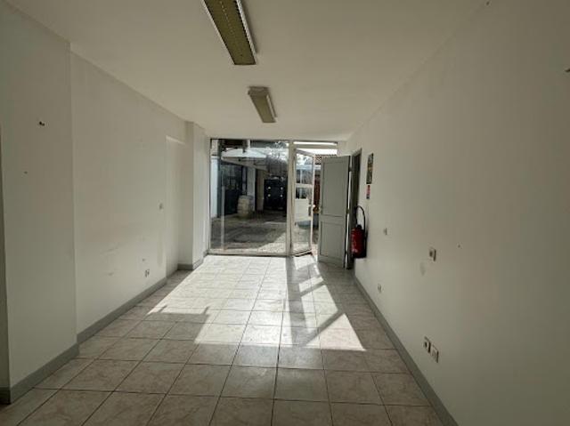 Local Commercial vente à Rochefort, Le Château-d'oléron