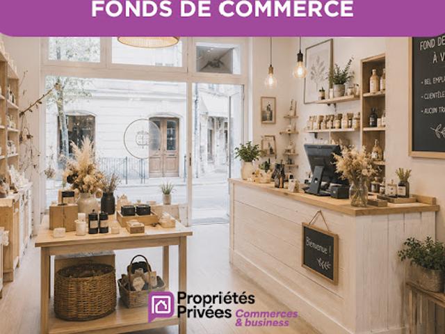 Local Commercial vente à Villeneuve-lès-Avignon, Gard