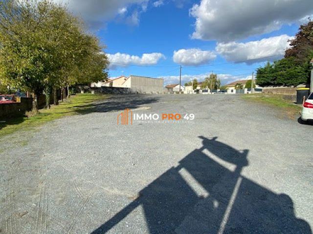 Local Commercial vente à Bressuire, Mauléon