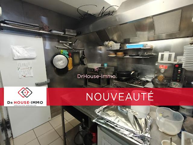 Local Commercial vente à Nîmes, Aigues-mortes