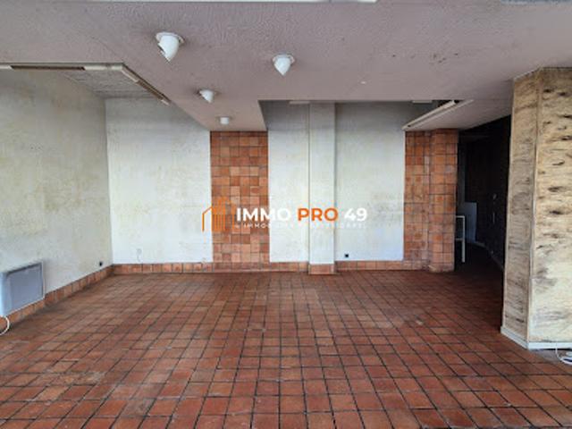 Local Commercial vente à Cholet