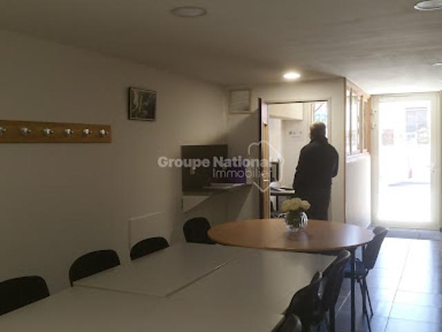 Local Commercial vente à Montpellier, Lunel