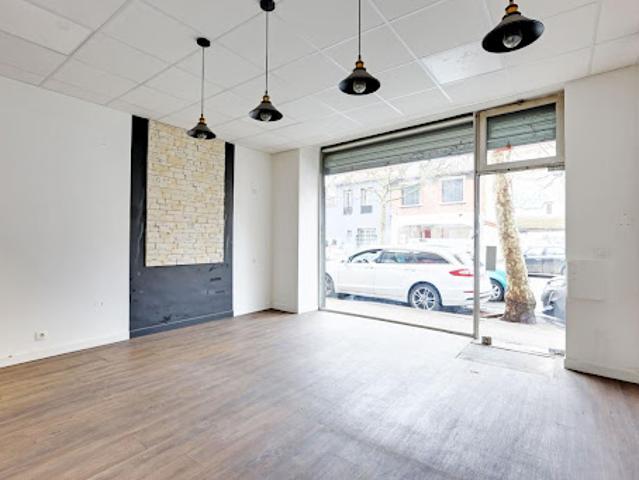Local Commercial vente à Bobigny, Vaux-montreuil