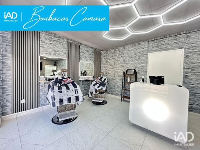 Local Commercial vente à Saint-Germain-en-Laye, Houilles