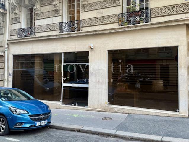 Local Commercial vente à Paris, Île-de-France