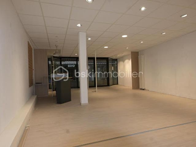 Local Commercial vente à Saint-Gaudens, Haute-Garonne