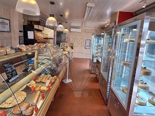 Local Commercial vente à Moulins, Yzeure