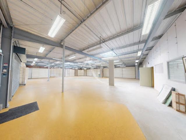 Local Commercial vente à Poitiers, Migné-auxances