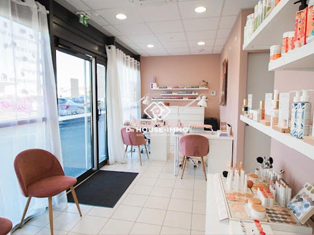 Local Commercial vente à Fontenay-le-Comte, Luçon