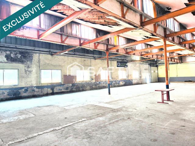 Local Commercial vente à Neufchâteau, Poussay