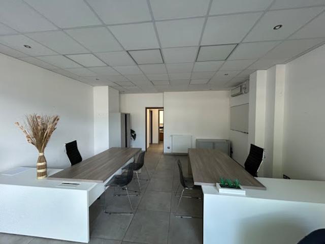 Local Commercial vente à Boncelin, Aix-les-Bains