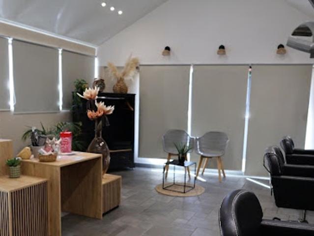 Local Commercial vente à Château-Gontier, Château-gontier