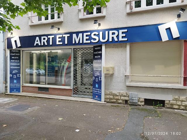 Local Commercial vente à Auxerre