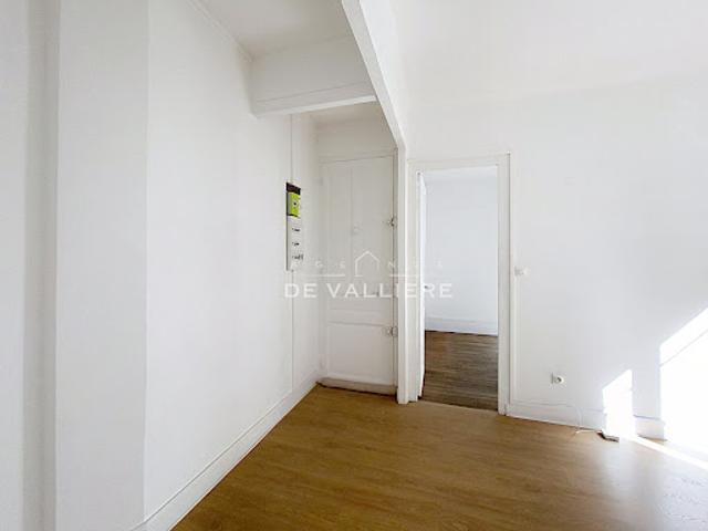 Local Commercial vente à Nanterre, Puteaux