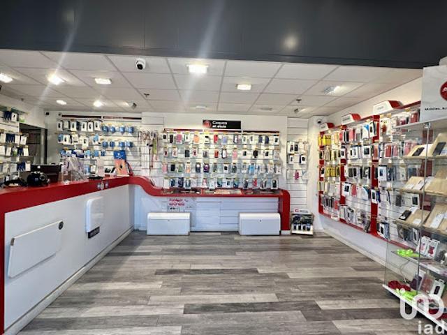 Local Commercial vente à France métropolitaine, Aubagne