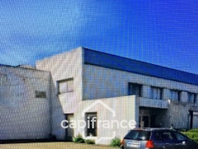 Local Commercial vente à Abbeville, Fressenneville