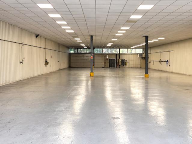 Local Commercial vente à Saint-Étienne, Sorbiers