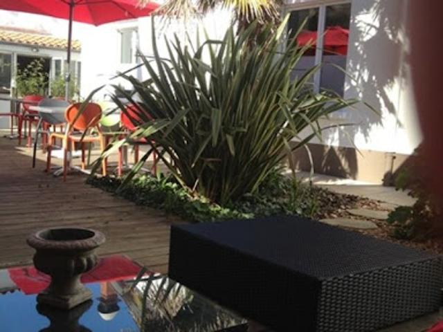 Local Commercial vente à Les Sables-d'Olonne, Château-d'olonne