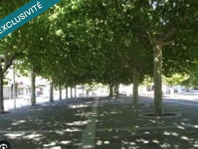 Local Commercial vente à France métropolitaine, Carnoux-en-provence