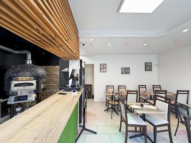 Local Commercial vente à Arrondissement de Toulon, Pierrefeu-du-var