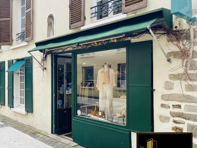 Local Commercial vente à Étampes, Dourdan