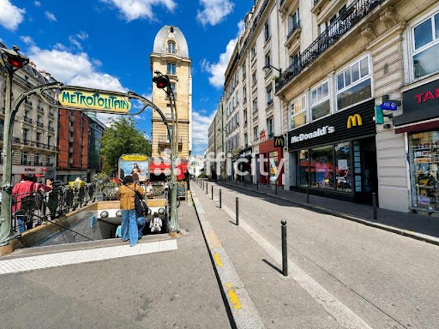 Local Commercial vente à Paris, Île-de-France