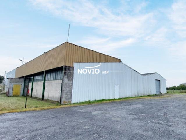 Local Commercial vente à Montmorillon, Lussac-les-châteaux