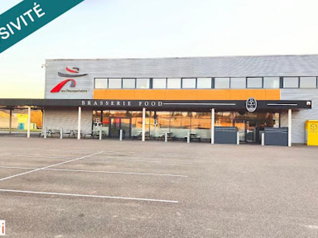Local Commercial vente à Neufchâteau, Mirecourt