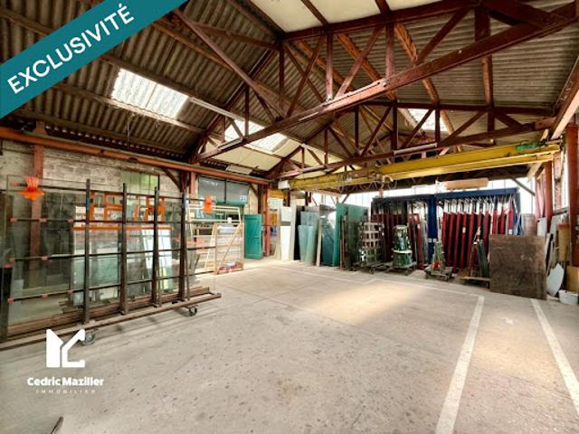 Local Commercial vente à Villefranche-sur-Saône, Rhône