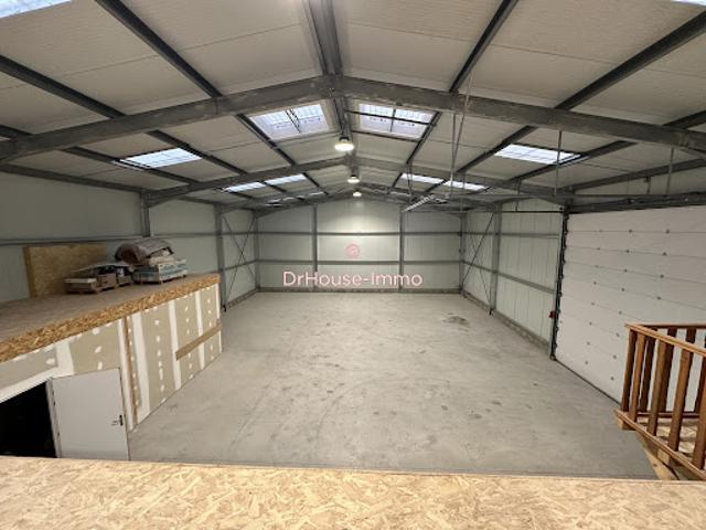 Local Commercial vente à Fontainebleau, Château-landon