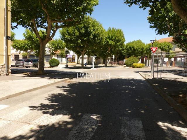 Local Commercial vente à Digne-les-Bains, Château-arnoux-saint-auban
