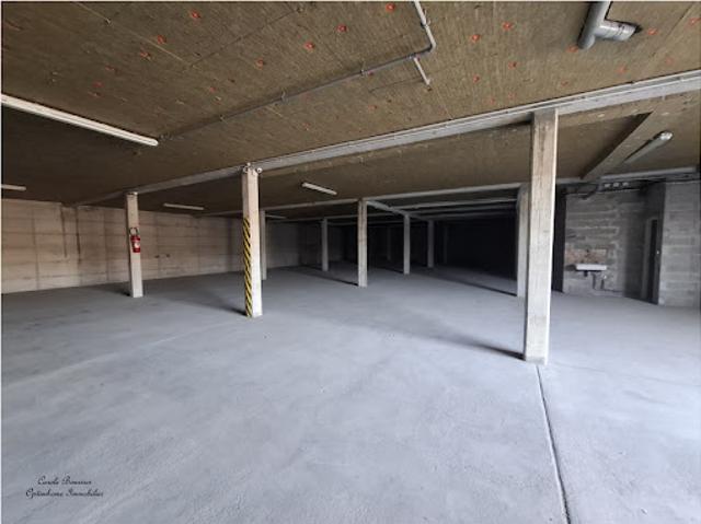 Local Commercial vente à Neufchâteau, Contrexéville