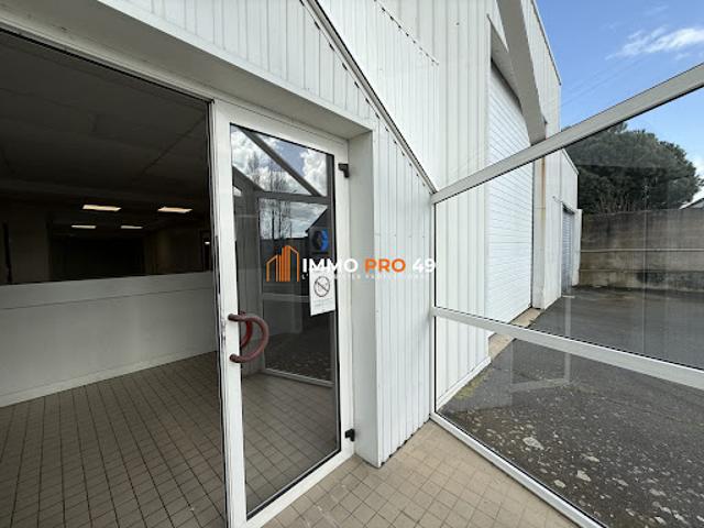 Local Commercial vente à Cholet