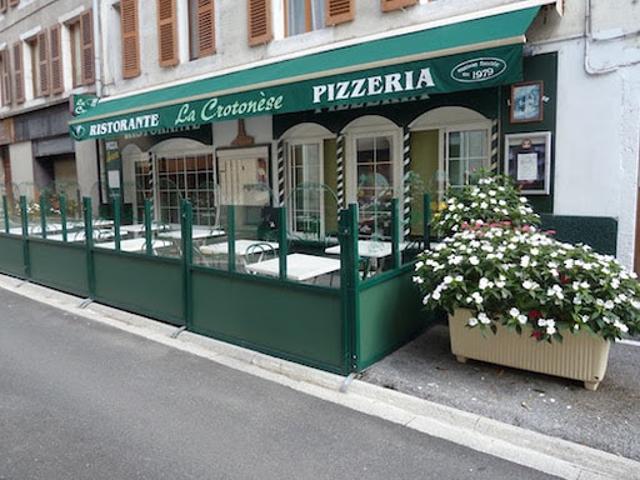 Local Commercial vente à Saint-Claude, Saint-claude
