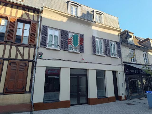 Local Commercial vente à Évreux, Evreux