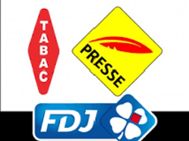 Local Commercial vente à Saintes
