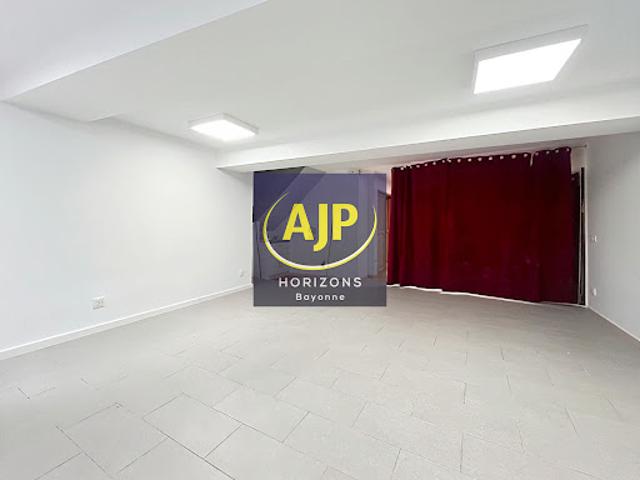Local Commercial vente à Bayonne