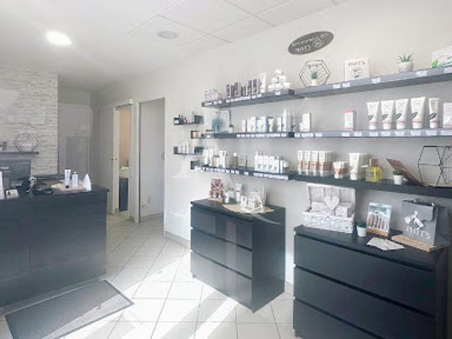 Local Commercial vente à Bourg-en-Bresse, Manziat