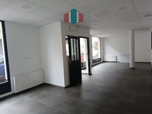 Local Commercial vente à Évreux, Evreux