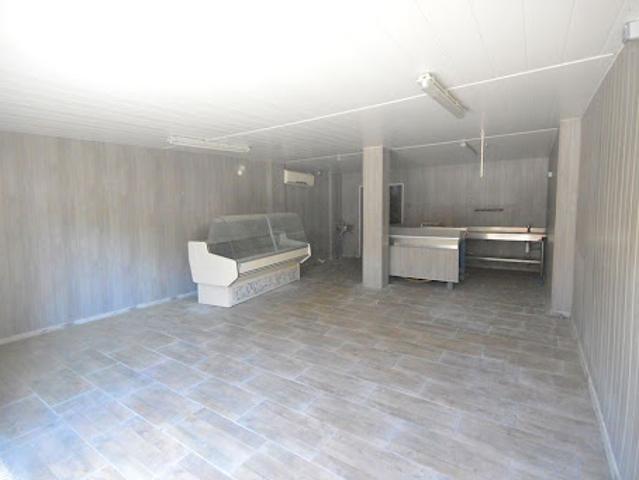 Local Commercial vente à France métropolitaine, Royan