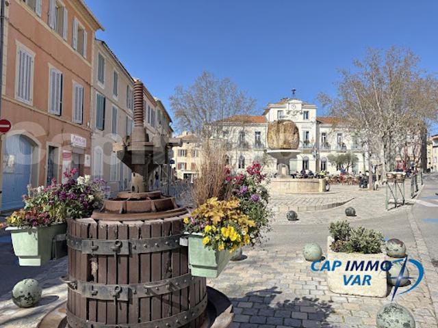 Local Commercial vente à Arrondissement de Toulon, Le Beausset