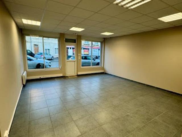 Local Commercial vente à Saint-Quentin, Bohain-en-vermandois