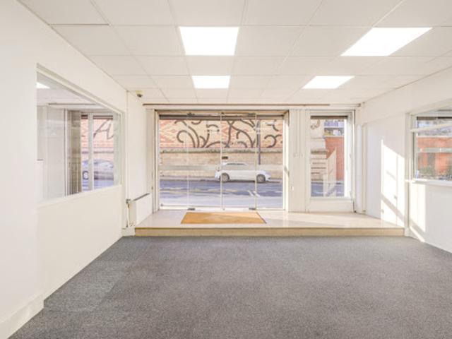Local Commercial vente à Paris, Île-de-France