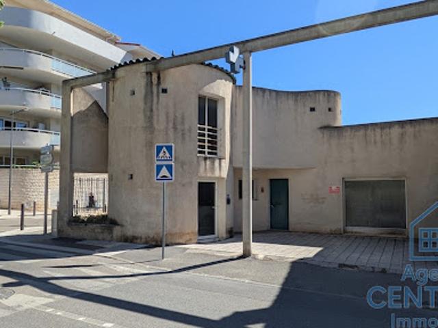 Local Commercial vente à Marseille, La Ciotat
